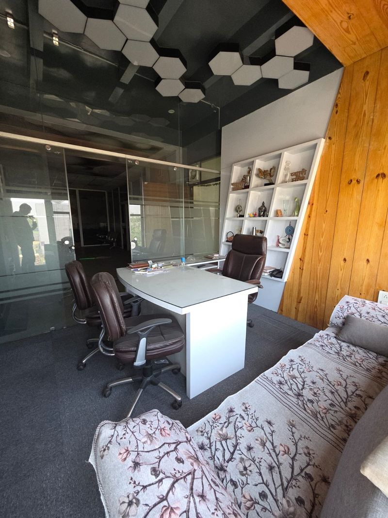 3 Floor Commercial Building for Rent in Jaipur