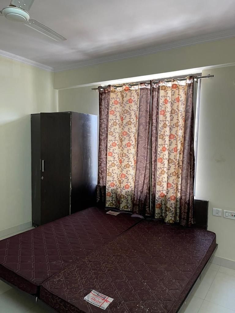1 BHK Fully Furnished Apartment