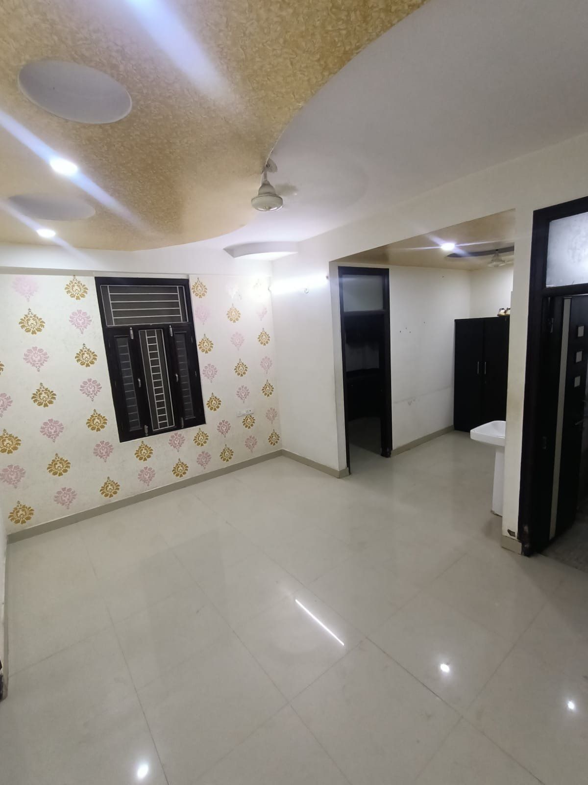 2 BHK Semi Furnished Flat